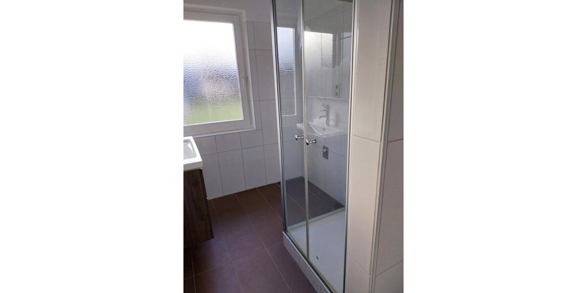 Etagenwohnung Bad Wildungen - 3 Zimmer, 107 m&sup2;, 695&euro; | Angebot:25924912