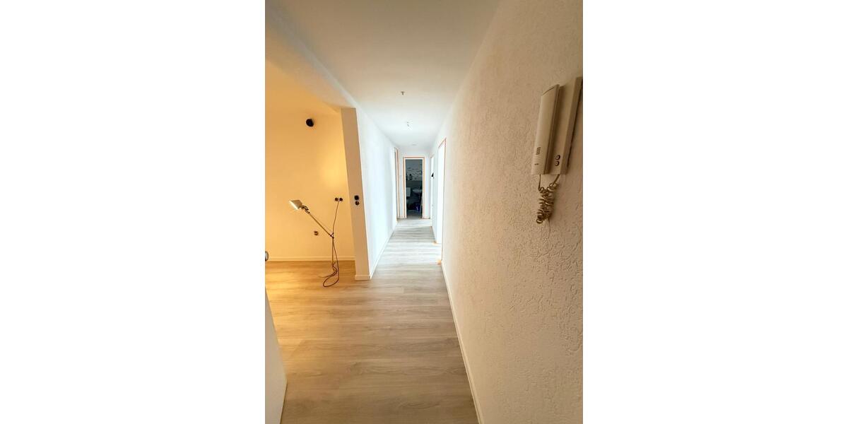 Etagenwohnung Hemmingen - 3 Zimmer, 65 m&sup2;, 780&euro; | Angebot:25057235