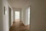 Sanierte Erdgeschoßwohnung mit Balkon!