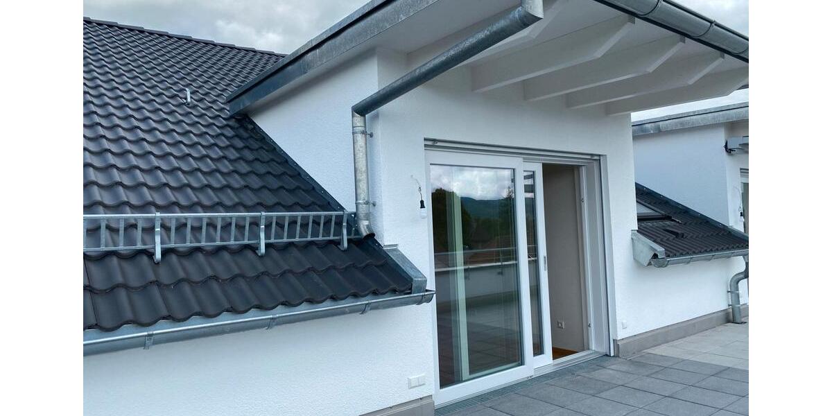 Dachgeschoßwohnung Salach - 2.5 Zimmer, 66 m&sup2;, 920&euro; | Angebot:25961007