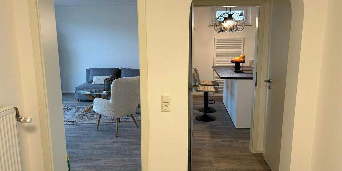 Möbilierte 2 Zimmer Wohnung mit Balkon u. Fahrstuhl in zentraler Lage in Bad Sobernheim zu vermieten 2 zimmer