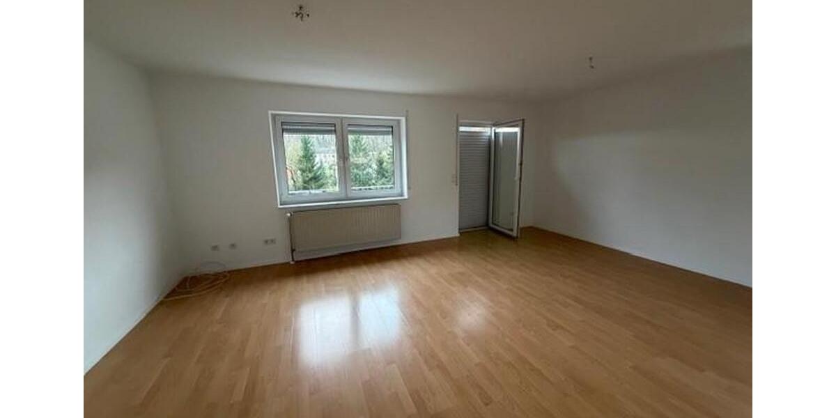 Etagenwohnung Großalmerode - 4 Zimmer, 120 m&sup2;, 750&euro; | Angebot:25806094
