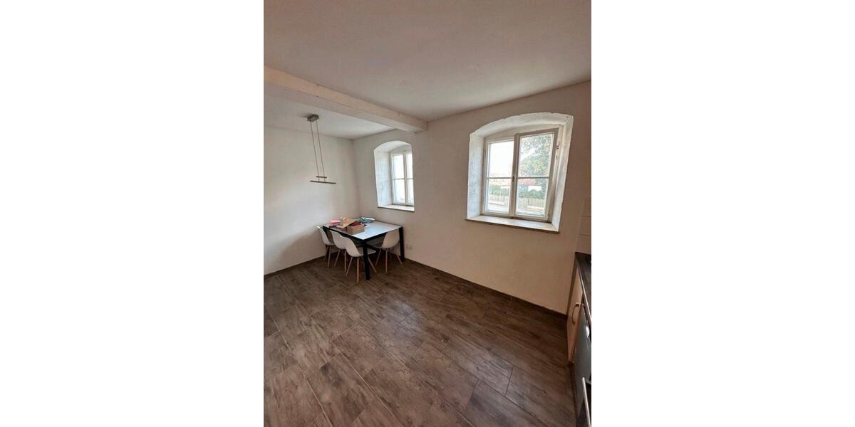 Erdgeschoßwohnung Weißenburg in Bayern - 3.5 Zimmer, 146 m&sup2;, 790&euro; | Angebot:24656544