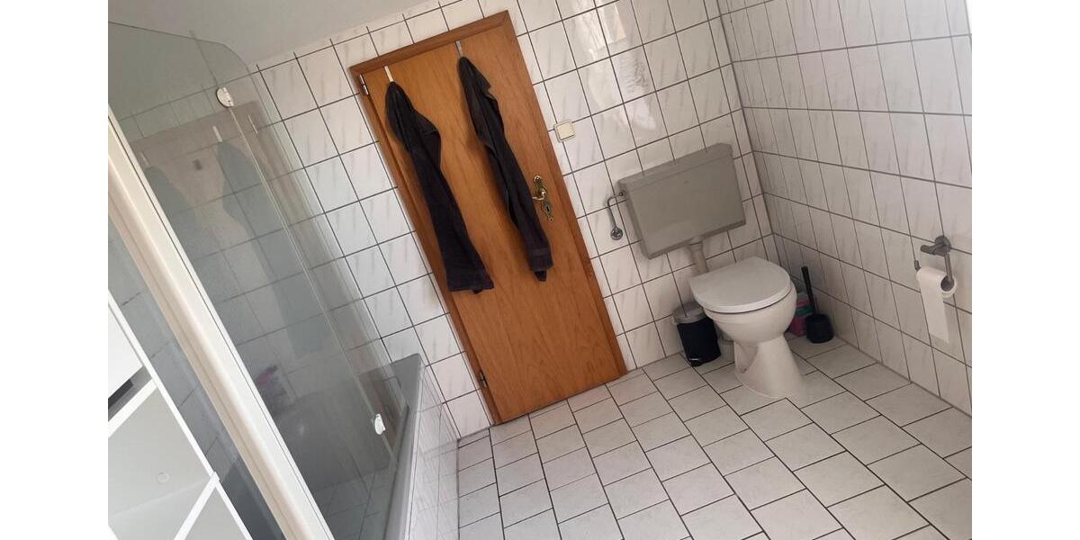 Wohnung (Oberwohnung) zu vermieten zimmer