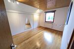 Dachgeschoßwohnung Nieste - 2 Zimmer, 82 m&sup2;, 650&euro; | Angebot:26626600