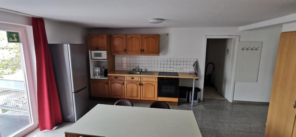Wohnen auf Zeit Hürth - 5 Zimmer, 90 m&sup2;, 16&euro; | Angebot:26460776