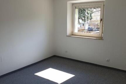 FRAUEN (FEMALE) WG-Zimmer Fürth, 3er WG, 5 Min z. Klinikum 1 zimmer