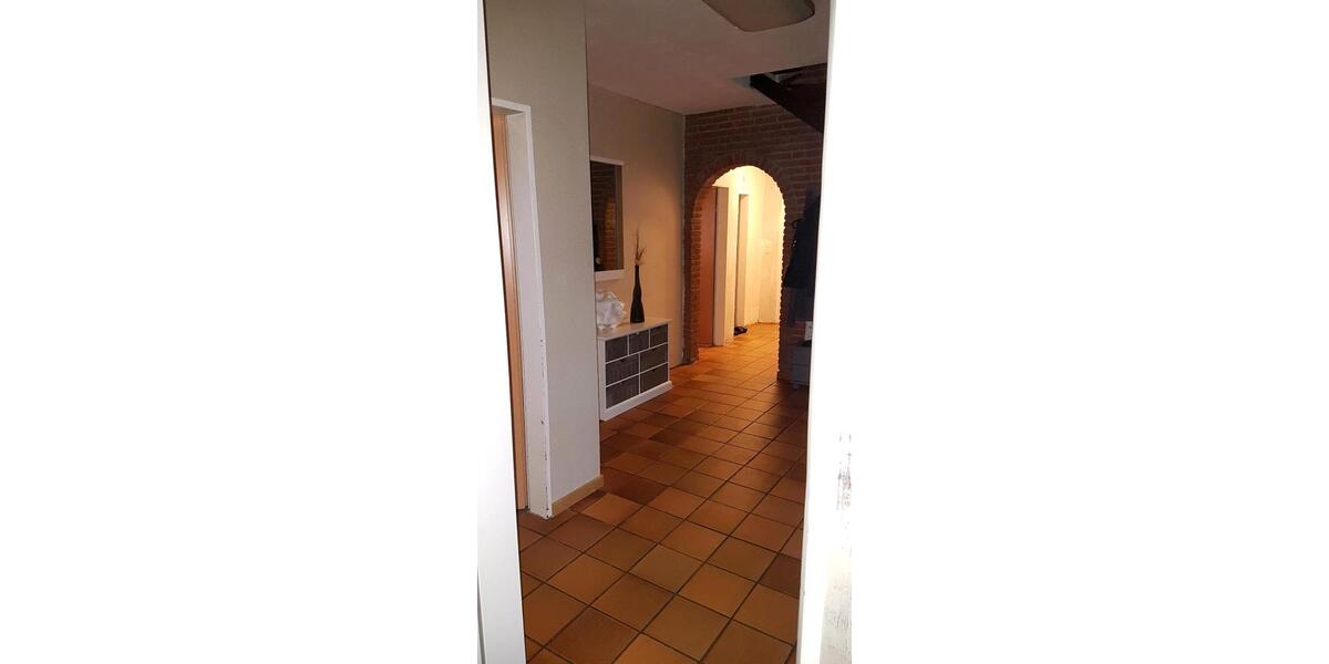 Einfamilienhaus Weener - 5 Zimmer, 120 m&sup2;, 700&euro; | Angebot:24878283