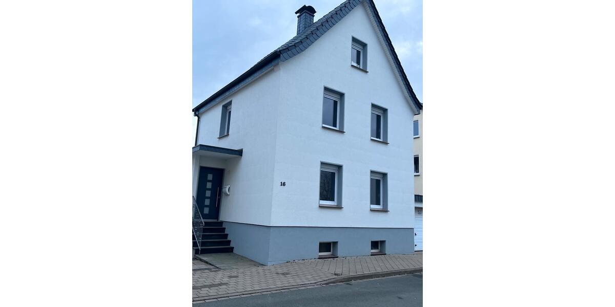 Einfamilienhaus Lippstadt - 5 Zimmer, 100 m&sup2;, 1.600&euro; | Angebot:25208881