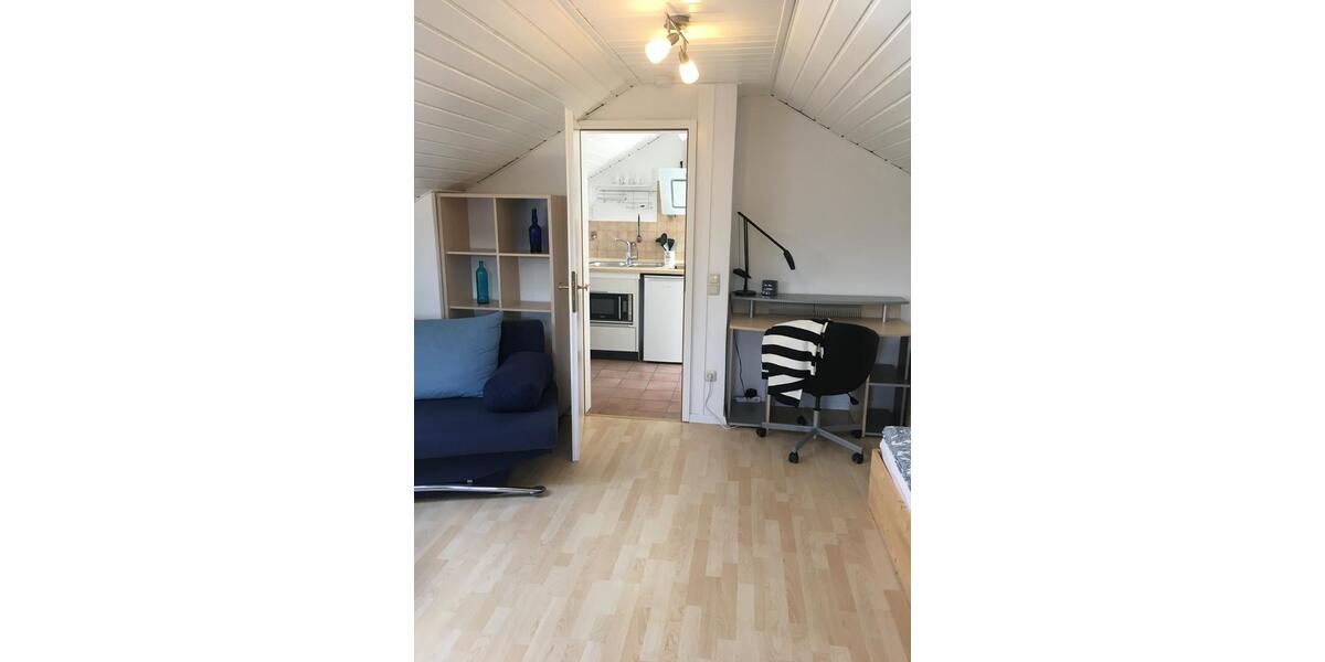 Dachgeschoßwohnung Tuntenhausen - 1.5 Zimmer, 30 m&sup2;, 880&euro; | Angebot:25046920
