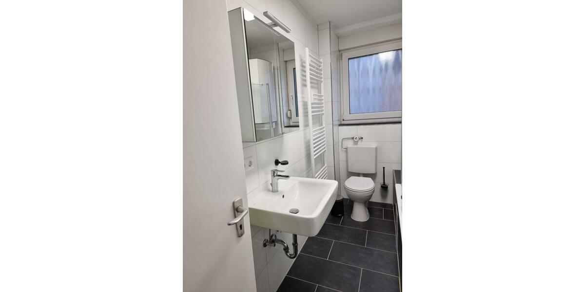 Wohnen auf Zeit Karlsruhe Mühlburg - 1 Zimmer, 12 m&sup2;, 399&euro; | Angebot:26335269