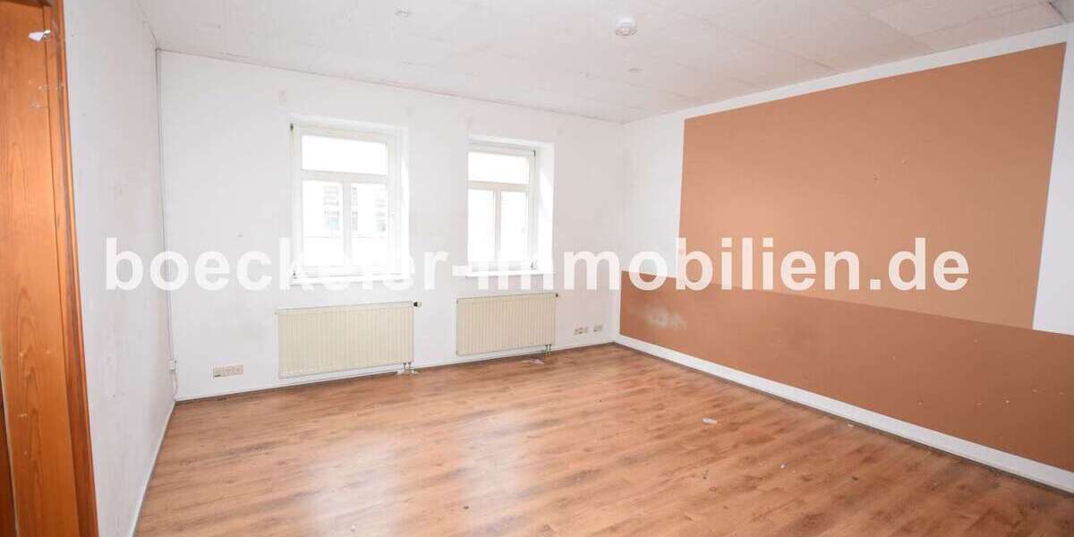 Etagenwohnung Naumburg - 5 Zimmer, 170 m&sup2;, 765&euro; | Angebot:26294402