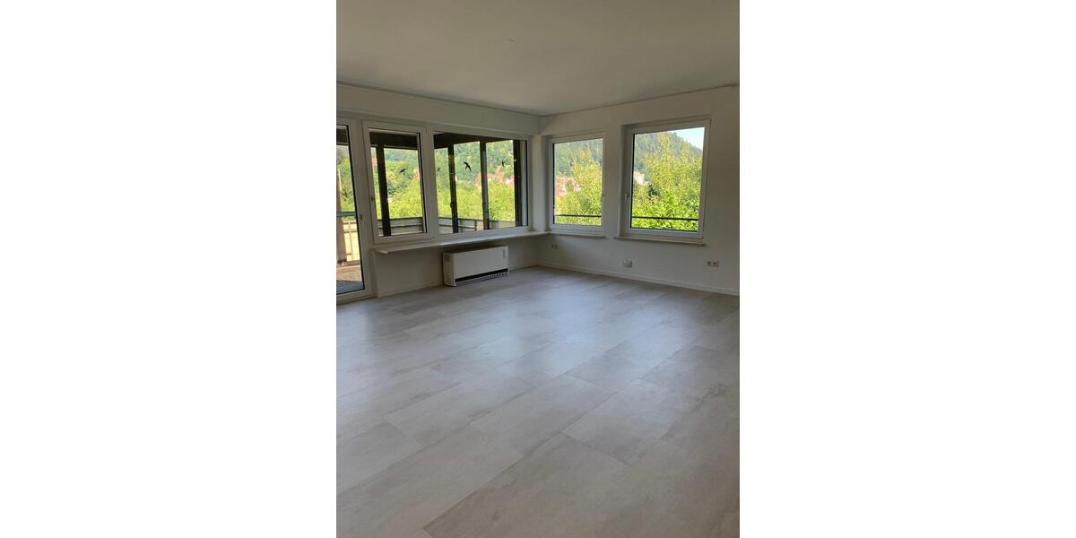 Terrassenwohnung Bad Liebenzell - 3 Zimmer, 92 m&sup2;, 950&euro; | Angebot:24767108