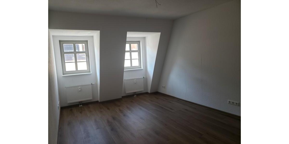 Etagenwohnung Hainichen - 2 Zimmer, 52 m&sup2;, 259&euro; | Angebot:25582031
