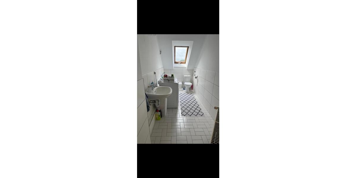 Dachgeschoßwohnung Oebisfelde-Weferlingen Weferlingen - 3 Zimmer, 72 m&sup2;, 470&euro; | Angebot:26016511