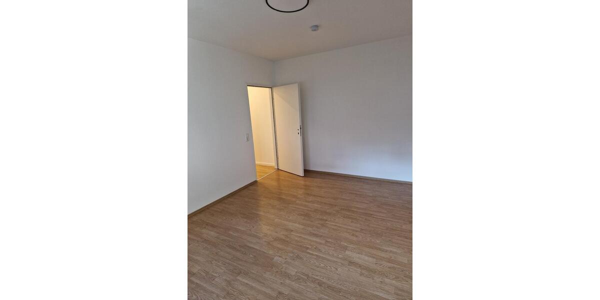 Etagenwohnung Zirndorf - 2.5 Zimmer, 78 m&sup2;, 800&euro; | Angebot:26698835