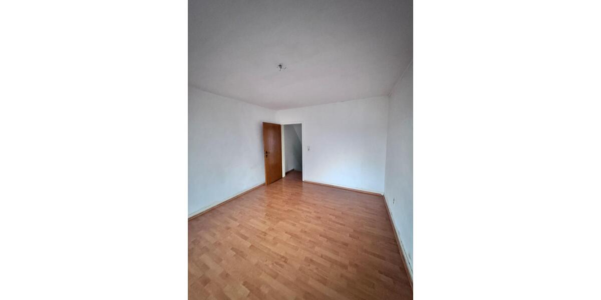 Maisonettenwohnung Gelsenkirchen Rotthausen - 4 Zimmer, 75 m&sup2;, 700&euro; | Angebot:26589336