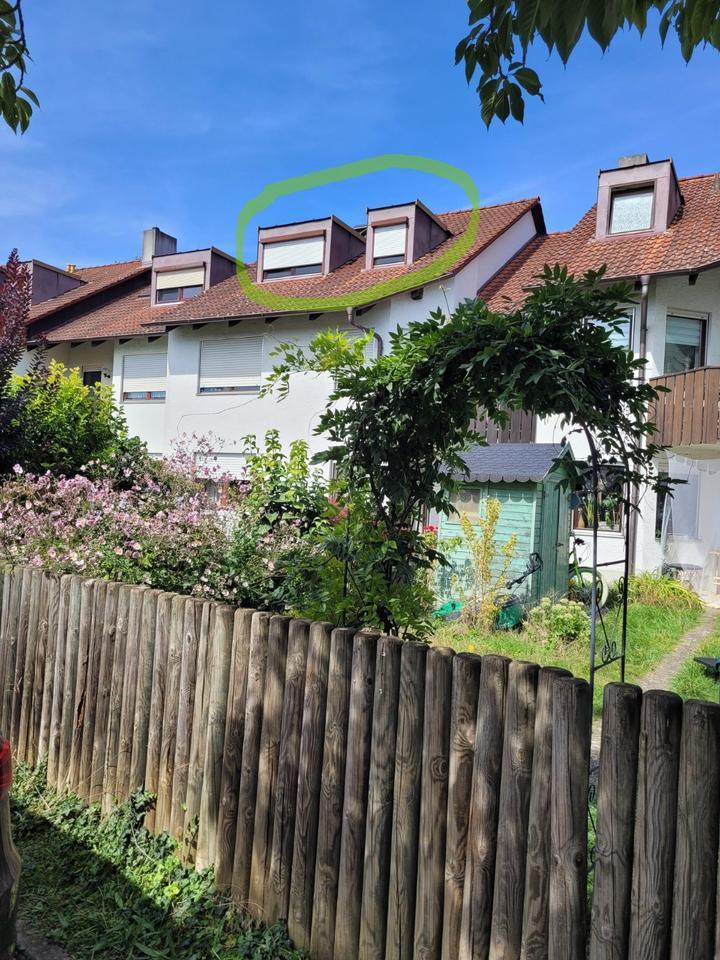 Helle 1-Zimmer-Dachgeschoßwohnung (42 m²) in ruhiger Lage – IN