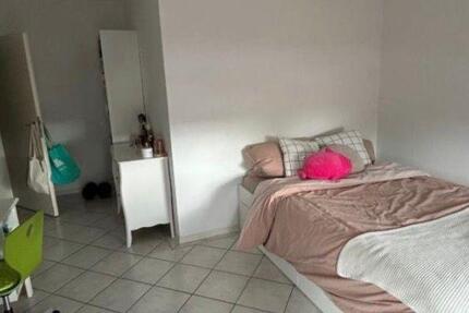Wohnung Trier Kürenz - 3 Zimmer, 210 m&sup2;, 410&euro; | Angebot:26169865