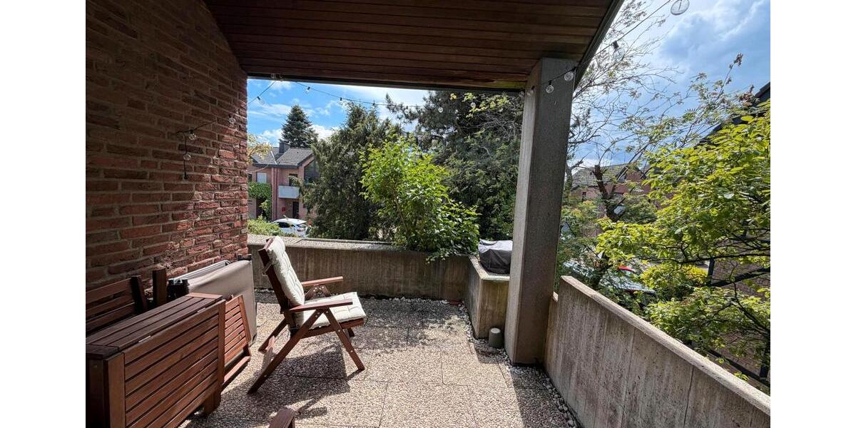 Etagenwohnung Bornheim - 3 Zimmer, 100 m&sup2;, 1.290&euro; | Angebot:26650124
