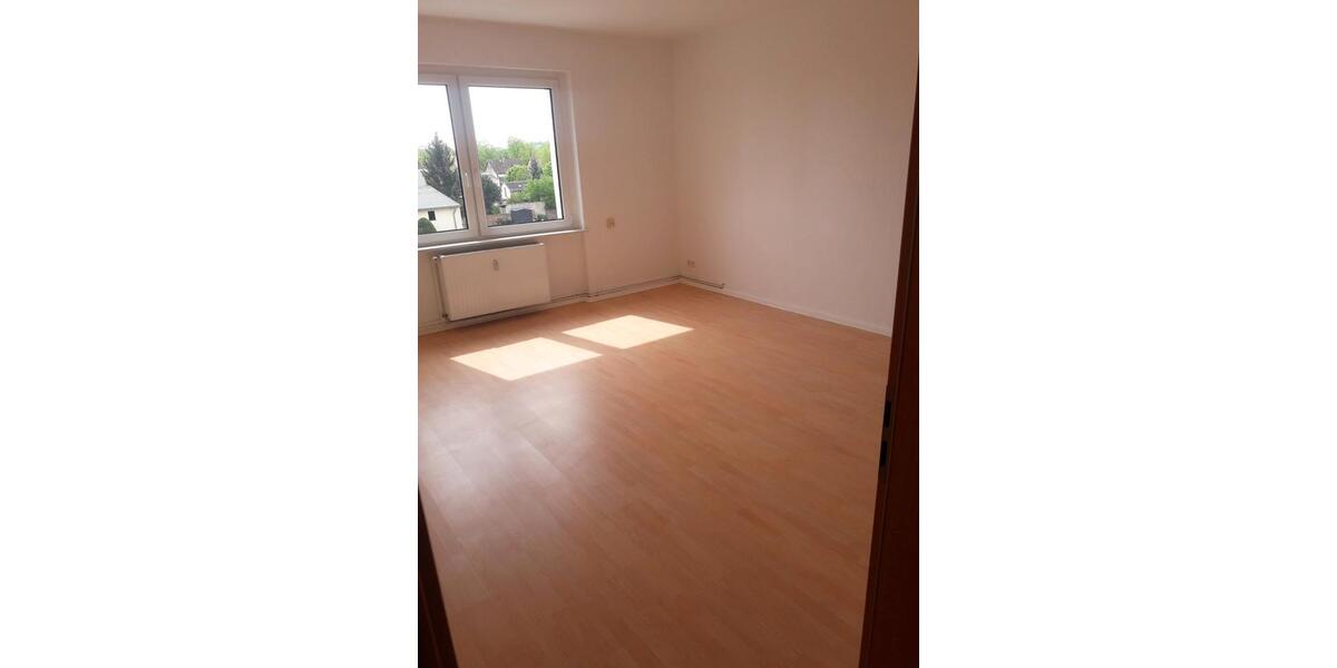 Etagenwohnung Fürstenwalde (Spree) - 2 Zimmer, 63 m&sup2;, 627&euro; | Angebot:26338886