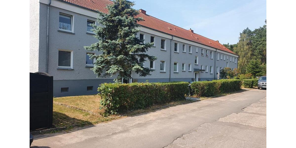 Etagenwohnung Plattenburg - 3 Zimmer, 57 m&sup2;, 320&euro; | Angebot:26070885