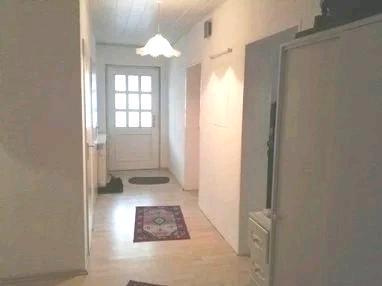 Wohnen auf Zeit Wölfersheim - 15 Zimmer, 139 m&sup2;, 450&euro; | Angebot:26226905