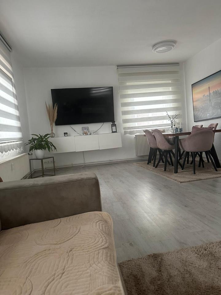 Möblierte 3-Zimmer-Wohnung (85 quadratmeter) in Hildesheim