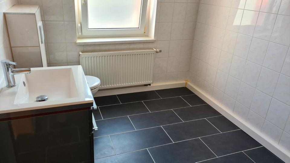 Erdgeschoßwohnung Geringswalde - 4 Zimmer, 49 m&sup2;, 230&euro; | Angebot:25977218