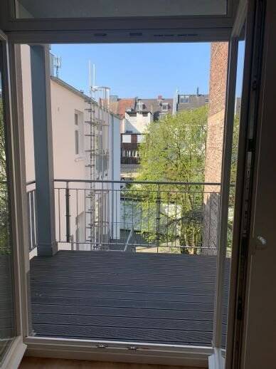 Etagenwohnung Köln Neustadt-Nord - 3 Zimmer, 100 m&sup2;, 1.800&euro; | Angebot:24806734