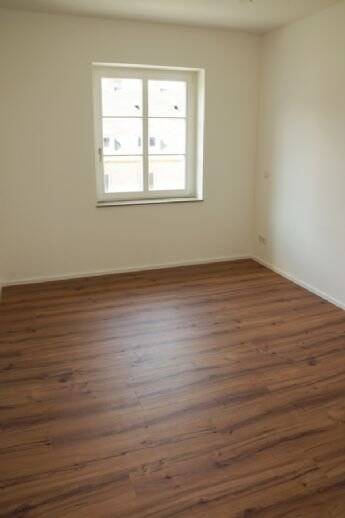 Etagenwohnung Chemnitz Lutherviertel - 3 Zimmer, 69 m&sup2;, 575&euro; | Angebot:25899141