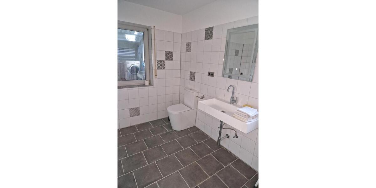 Erdgeschoßwohnung Fritzlar - 2 Zimmer, 95 m&sup2;, 650&euro; | Angebot:25613915