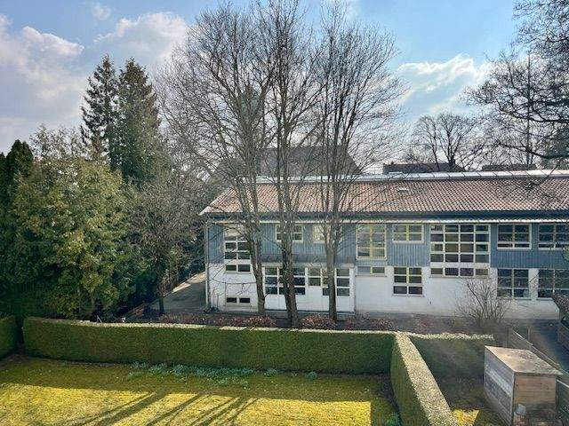 Etagenwohnung Gröbenzell - 2 Zimmer, 65 m&sup2;, 689&euro; | Angebot:25916381