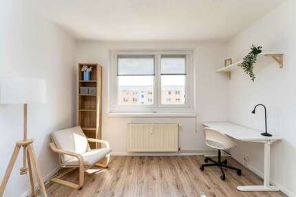 Zimmer Potsdam Stern - 550&euro; | Angebot:27073978