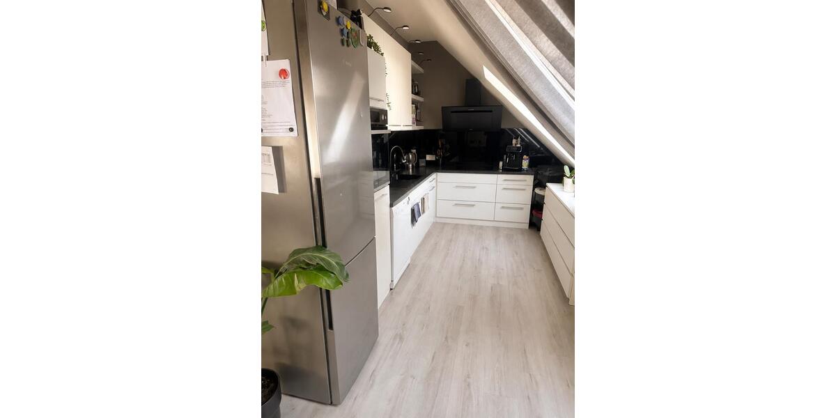 Dachgeschoßwohnung Großbeeren - 4 Zimmer, 118 m&sup2;, 1.370&euro; | Angebot:26702089