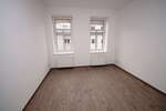5-Zimmer-Wohnung mit Laminat, Wanne+Dusche 5 zimmer