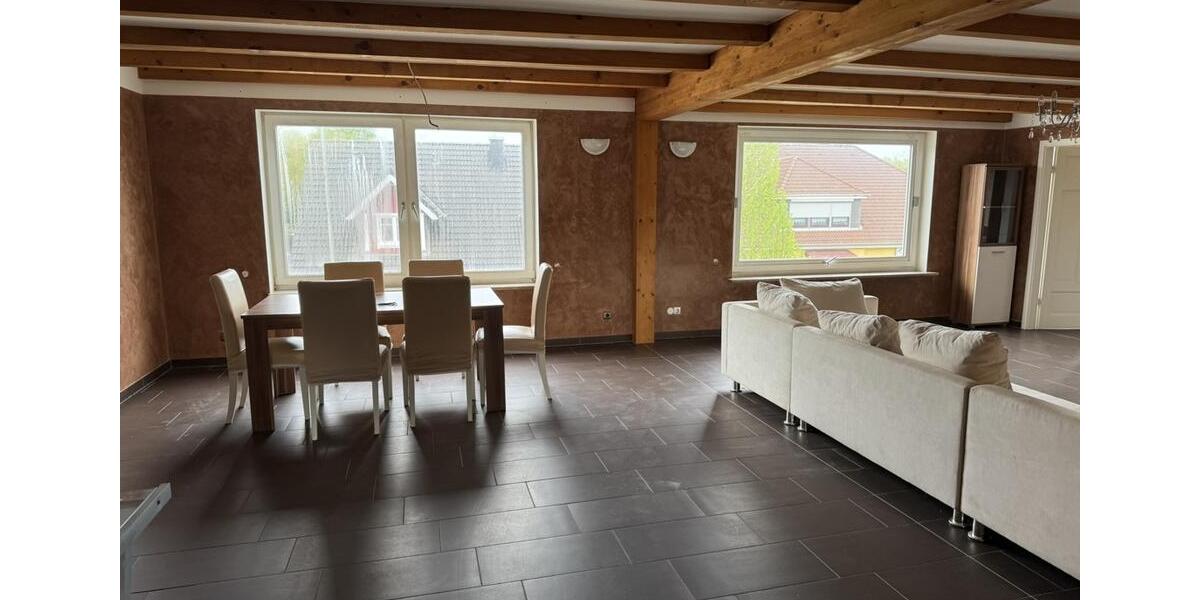 Etagenwohnung Sankt Michaelisdonn - 2 Zimmer, 143 m&sup2;, 1.290&euro; | Angebot:26665942