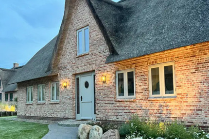 Haus Kappeln - 4 Zimmer, 156 m&sup2;, 2.890&euro; | Angebot:24639005