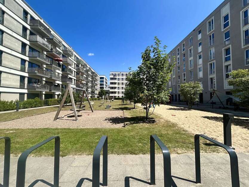 Wohnung zum Mieten in Berlin 1.700 € 82.67 m²