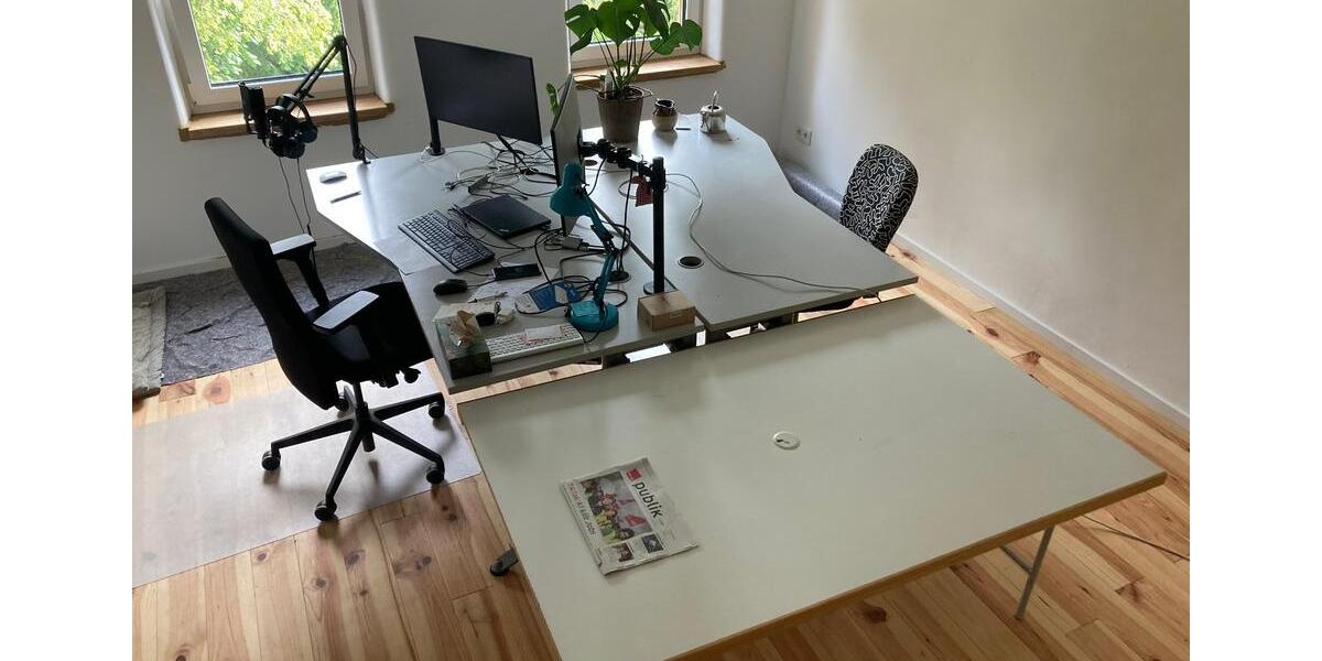 Ruhiges Gemeinschaftsbüro: 2-3 Arbeitsplätze frei (ab sofort) zimmer