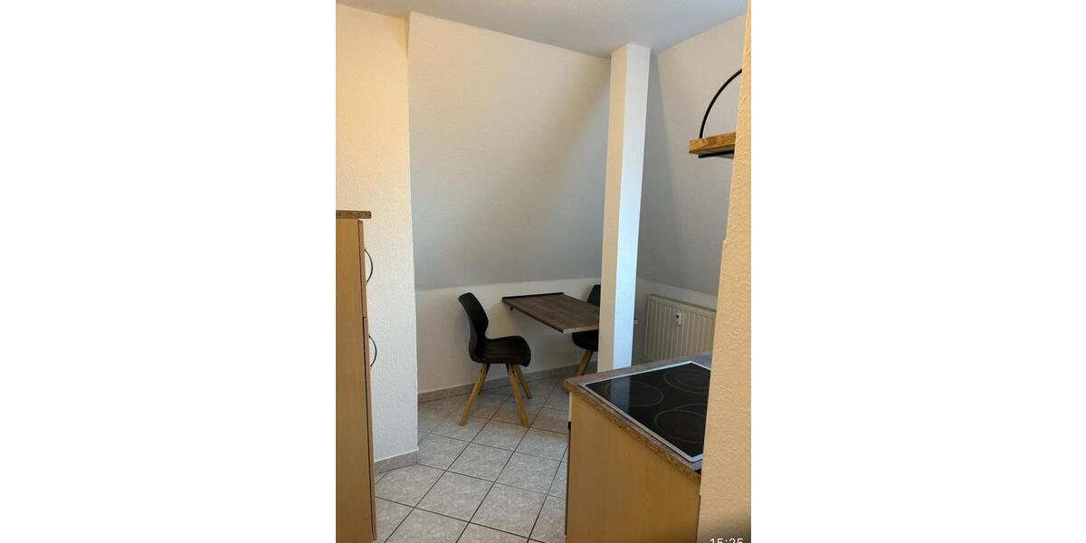 Dachgeschoßwohnung Falkenstein/Vogtland Vogtland - 2 Zimmer, 33 m&sup2;, 190&euro; | Angebot:25235585