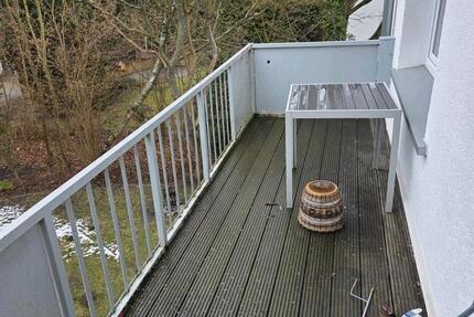 3 Zimmerwohnung mit Balkon 3 zimmer