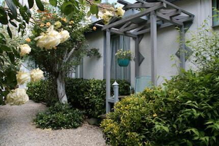 Wohnen auf Zeit Lübeck Sankt Gertrud - 1 Zimmer, 20 m&sup2;, 600&euro; | Angebot:25994377