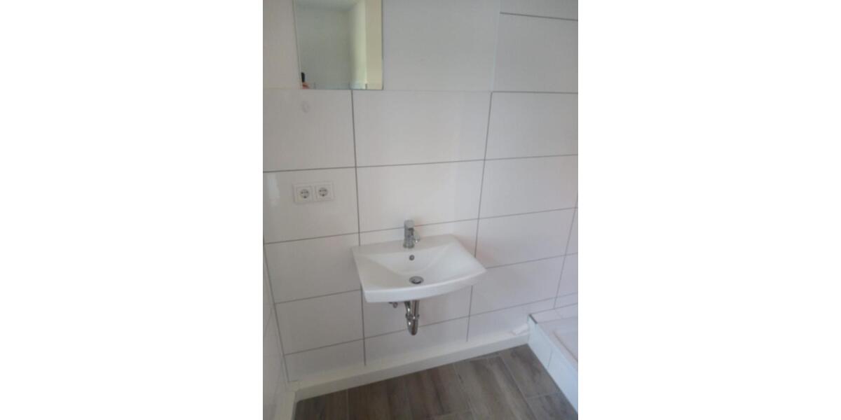 Etagenwohnung Neukirchen - 2 Zimmer, 36 m&sup2;, 306&euro; | Angebot:26179815