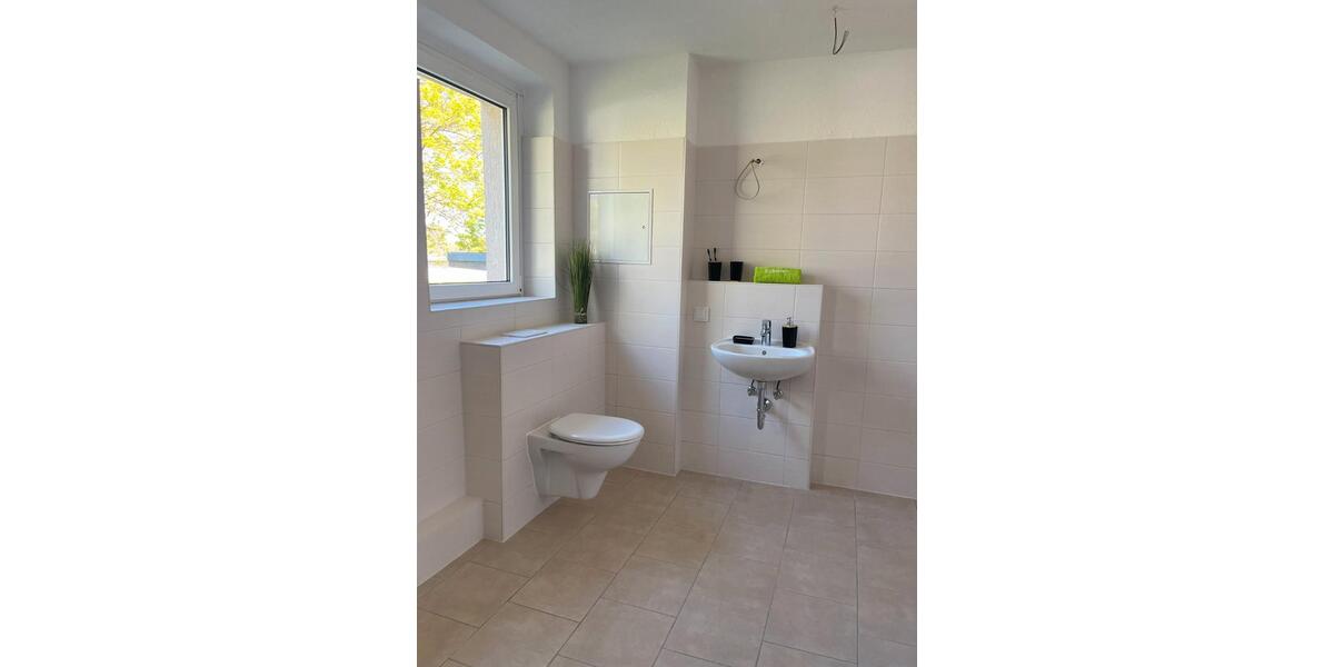 Erdgeschoßwohnung Calbe (Saale) - 3 Zimmer, 60 m&sup2;, 480&euro; | Angebot:26365434