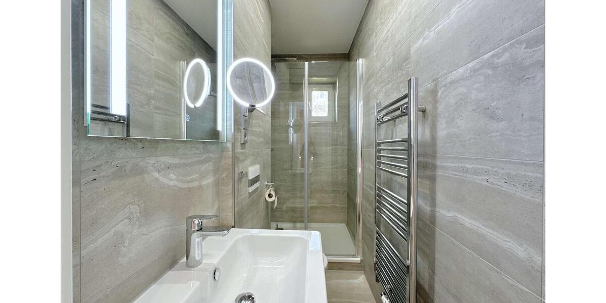 Etagenwohnung Rostock Hansaviertel - 2 Zimmer, 50 m&sup2;, 1.005&euro; | Angebot:25947795