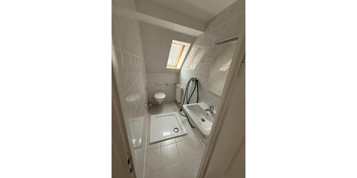 Dachgeschoßwohnung Sitzendorf - 4 Zimmer, 54 m&sup2;, 350&euro; | Angebot:24719567