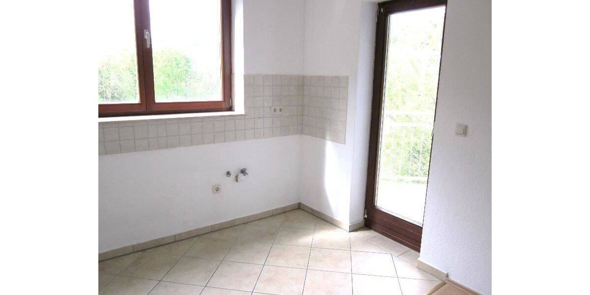 Etagenwohnung Plauen Stadtmitte - 2 Zimmer, 51 m&sup2;, 250&euro; | Angebot:26751074