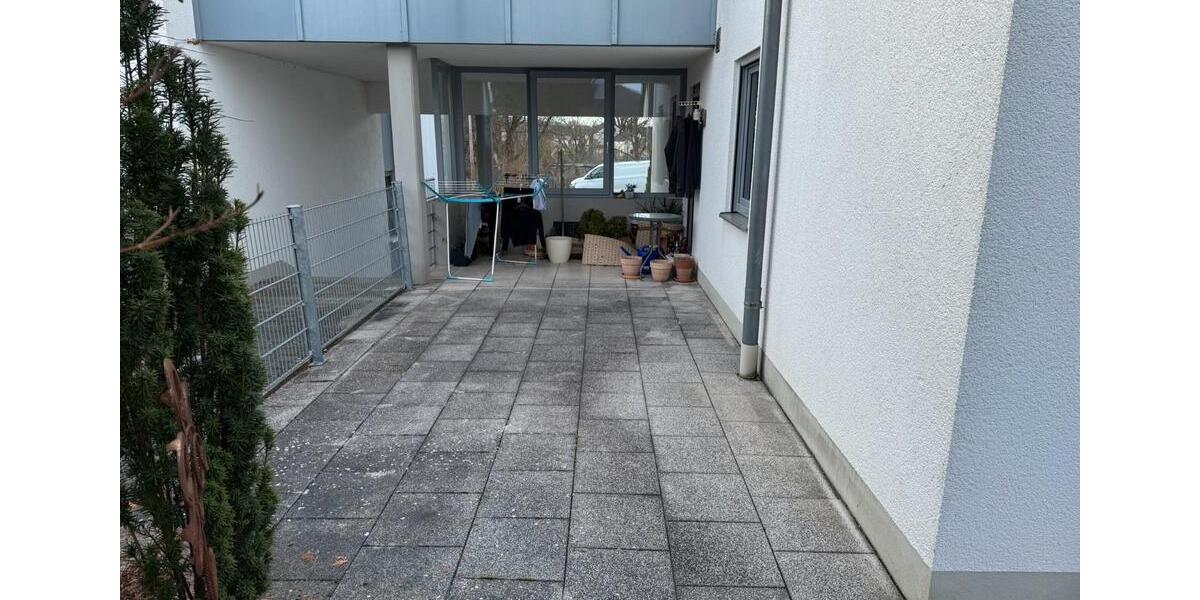 Erdgeschoßwohnung Neumarkt in der Oberpfalz Altenhof - 3.5 Zimmer, 86 m&sup2;, 1.300&euro; | Angebot:26033521