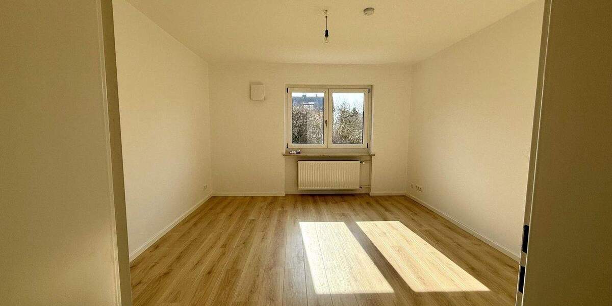 Etagenwohnung Donaustauf - 2 Zimmer, 56 m&sup2;, 850&euro; | Angebot:25654338